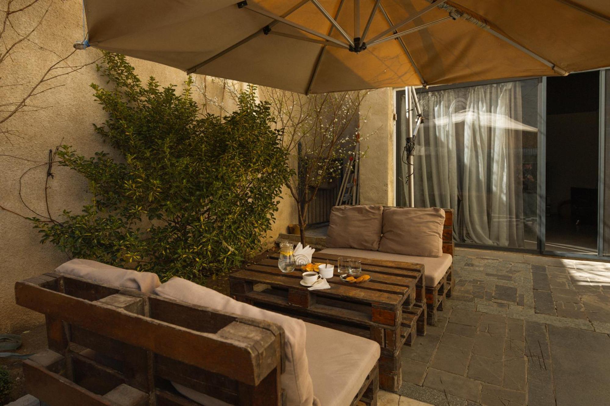 Hotel White House Tbilisi Exterior photo